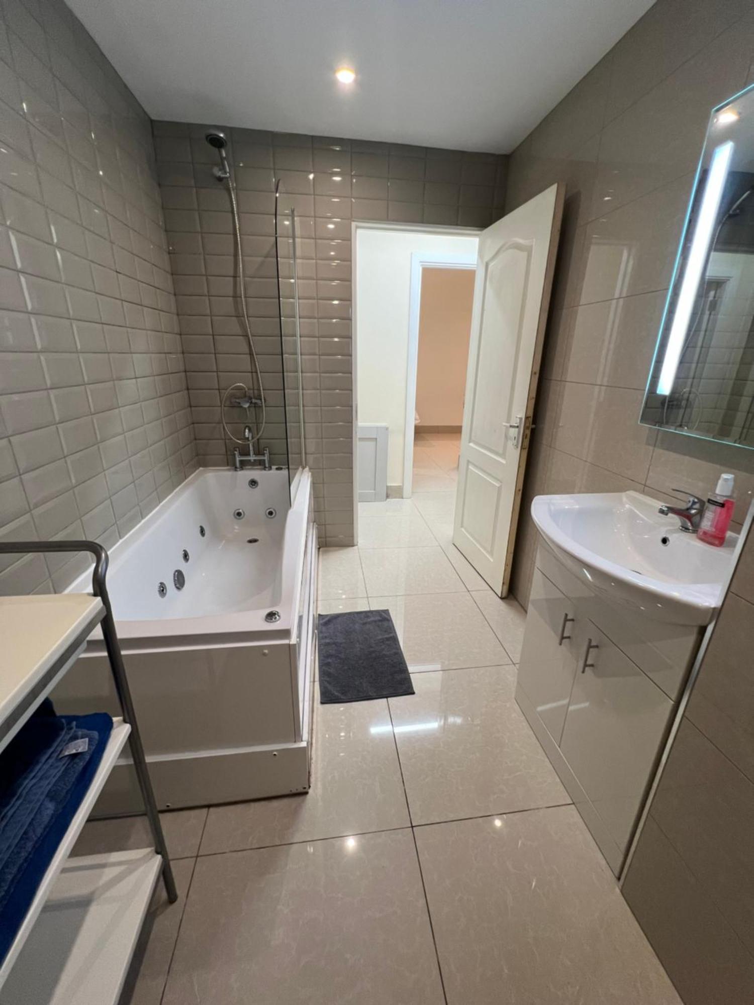 Lovely Dublin Home - Just 15 Mins To City Centre Exterior foto